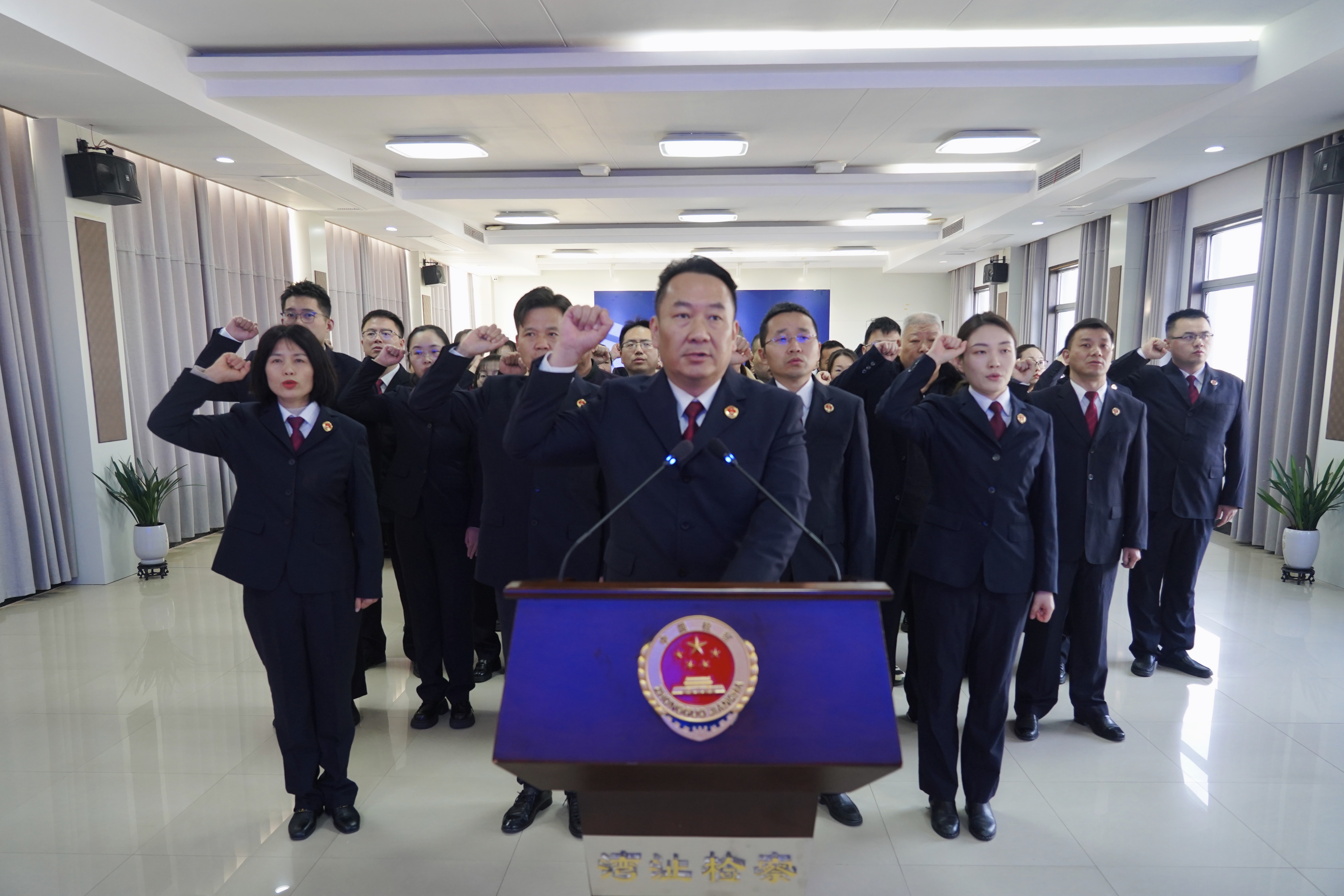 c59ecabd00601c3afab3f7b27e2cf3a3.jpg